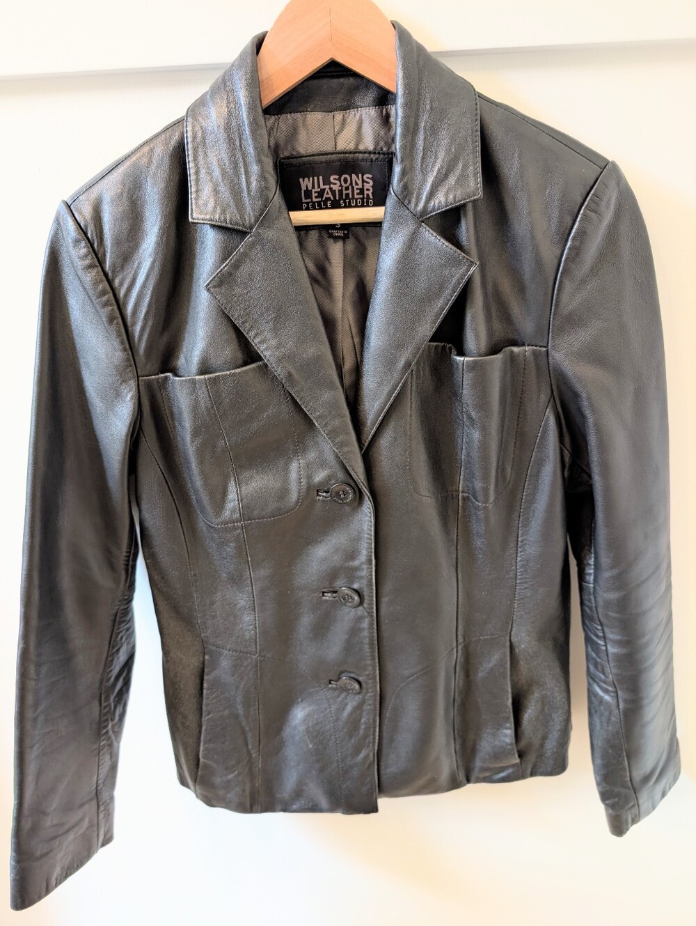 Rare Y2K Vintage Women's Black Leather Jacket